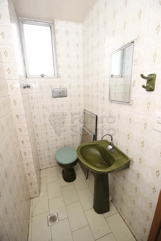 823sr-banheiro.webp
