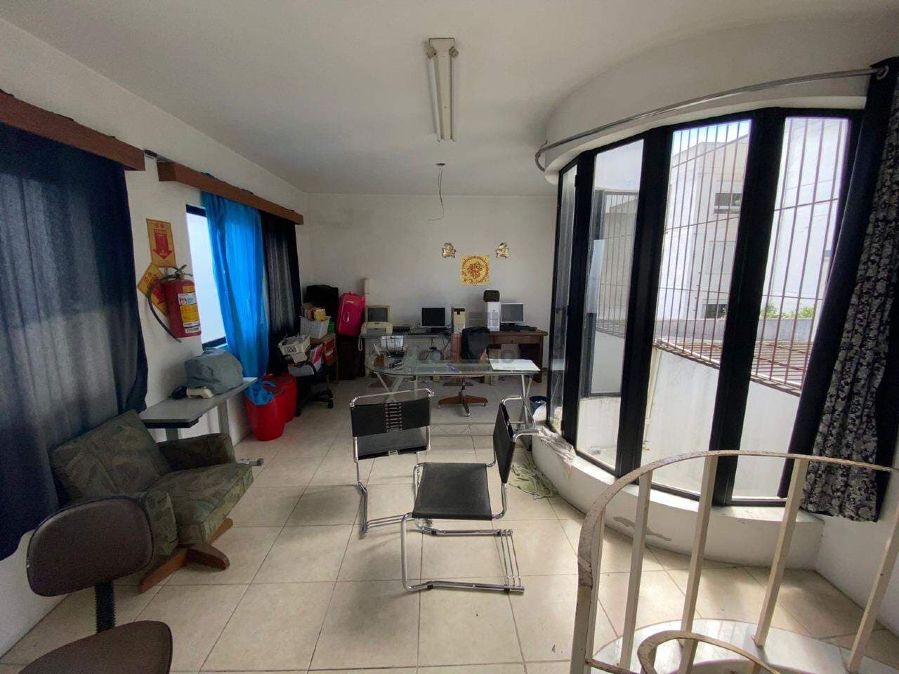 85xpp-predio-comercial-no-pelotas-sala.jpeg