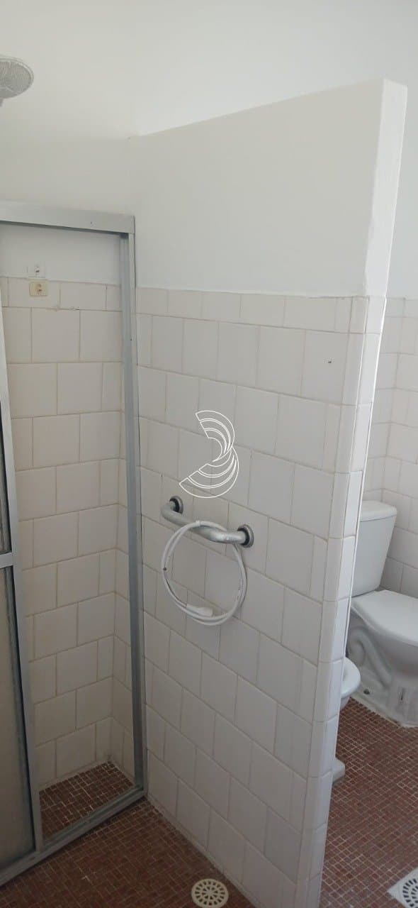 8ml6z-iw84268h_18547692dae2fada48.jpg