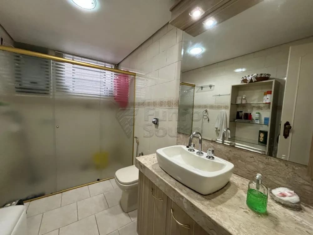 8psljc-banheiro.webp