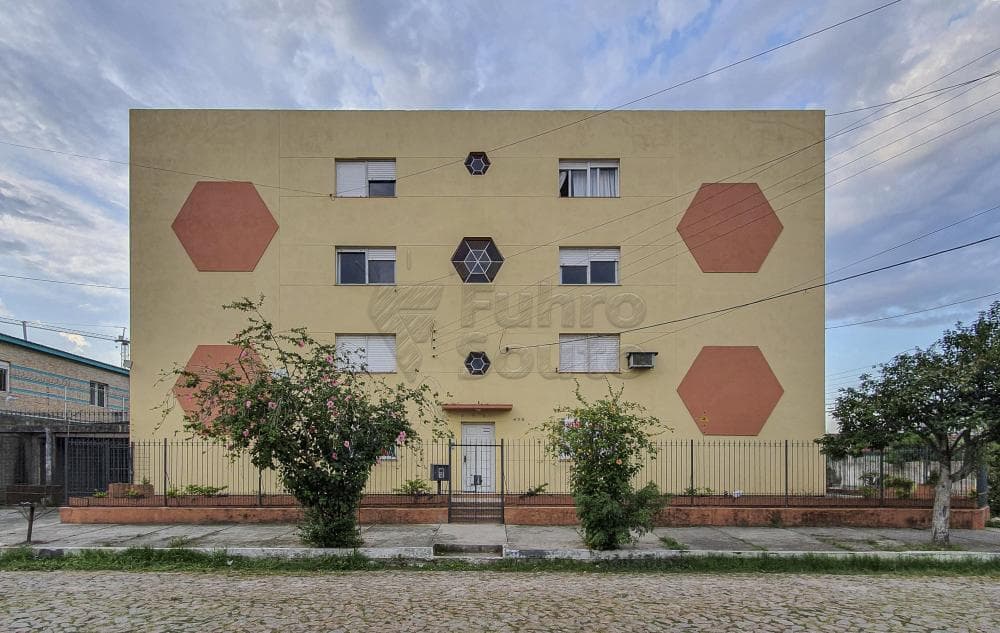 8qi8mg-fachada.jpg