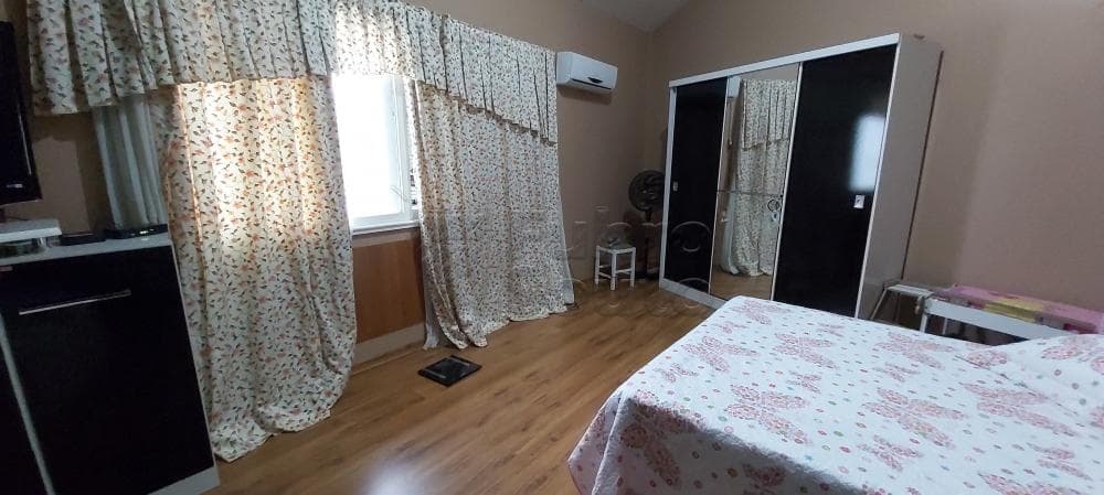 8r6c0f-dormitorio.jpg