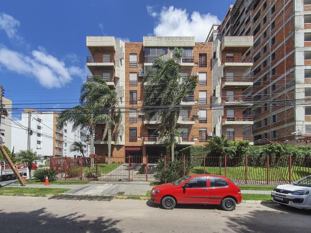 8tg91-fachada.jpg