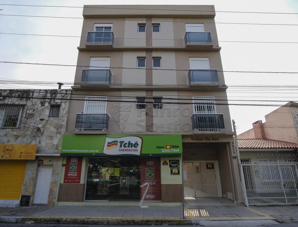 8zzhdd-fachada.jpg