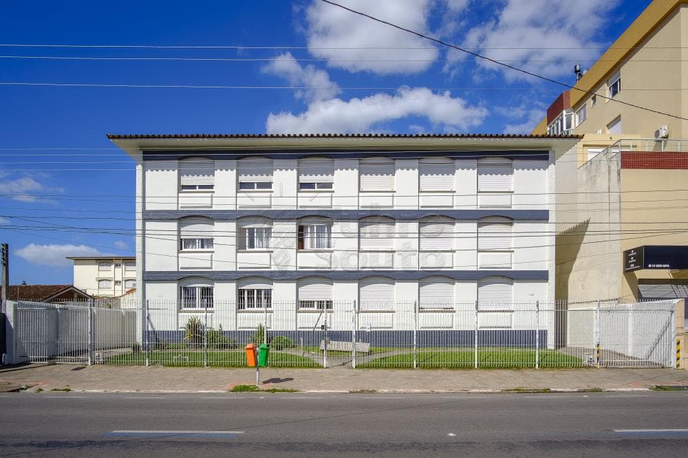 90mfii-fachada.jpg