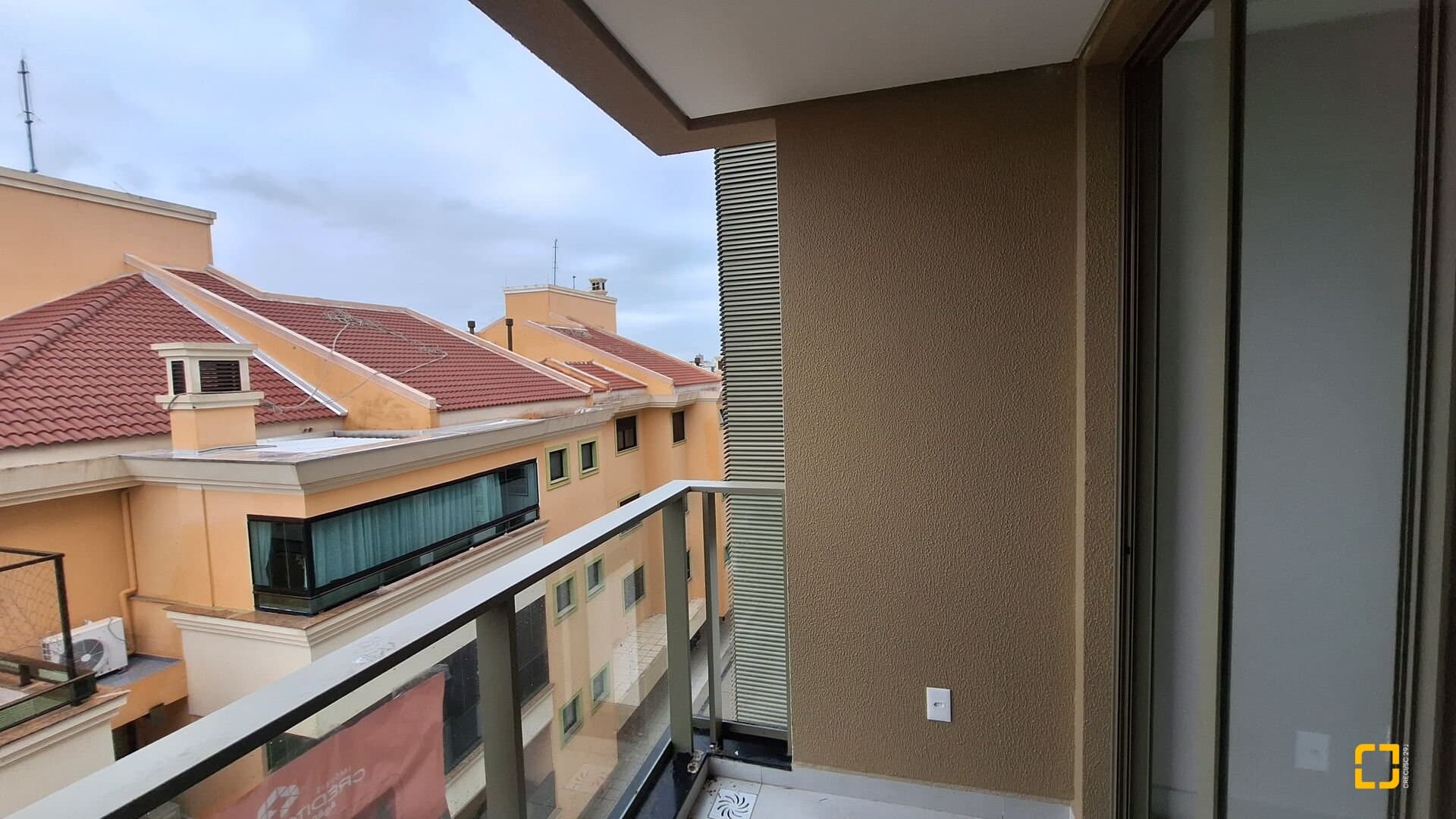 910m2-id6y5h_5892869bd94d6872ee.jpg