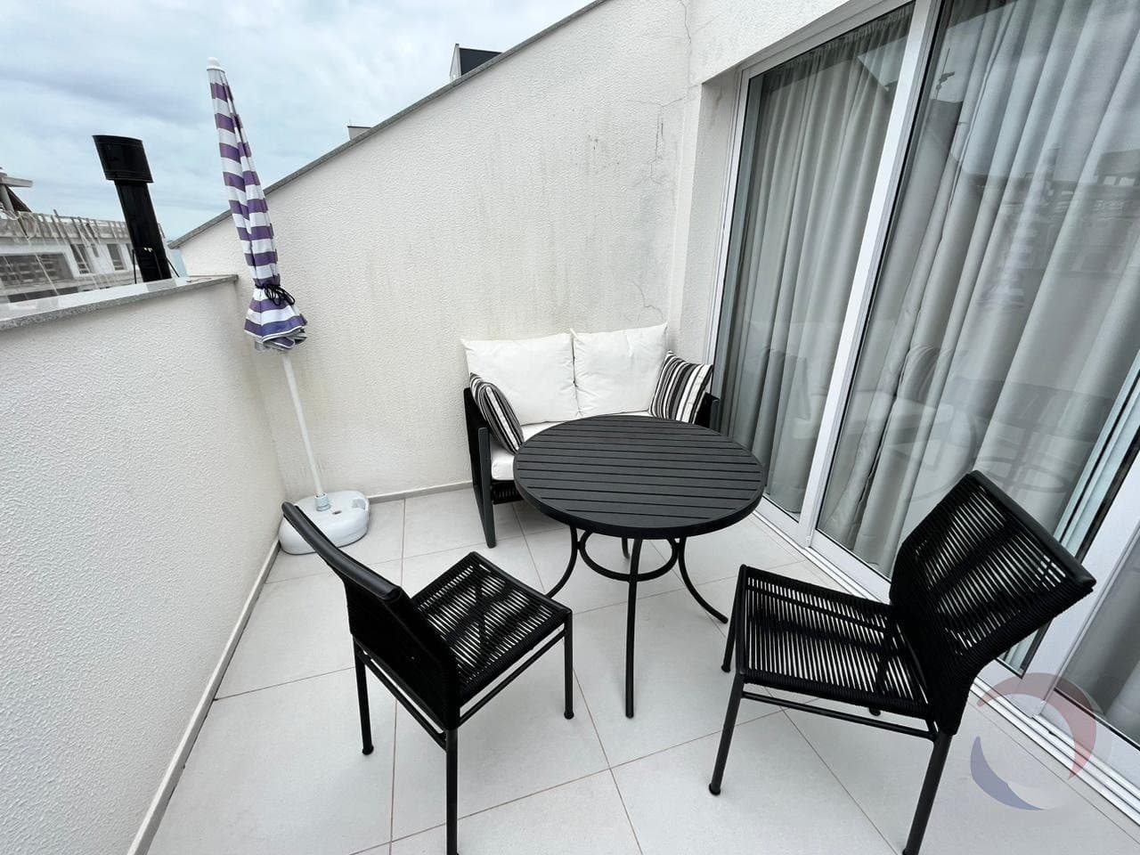 924vp3-ie9x3t8kxt3_3059664f0763f3aaae.jpg