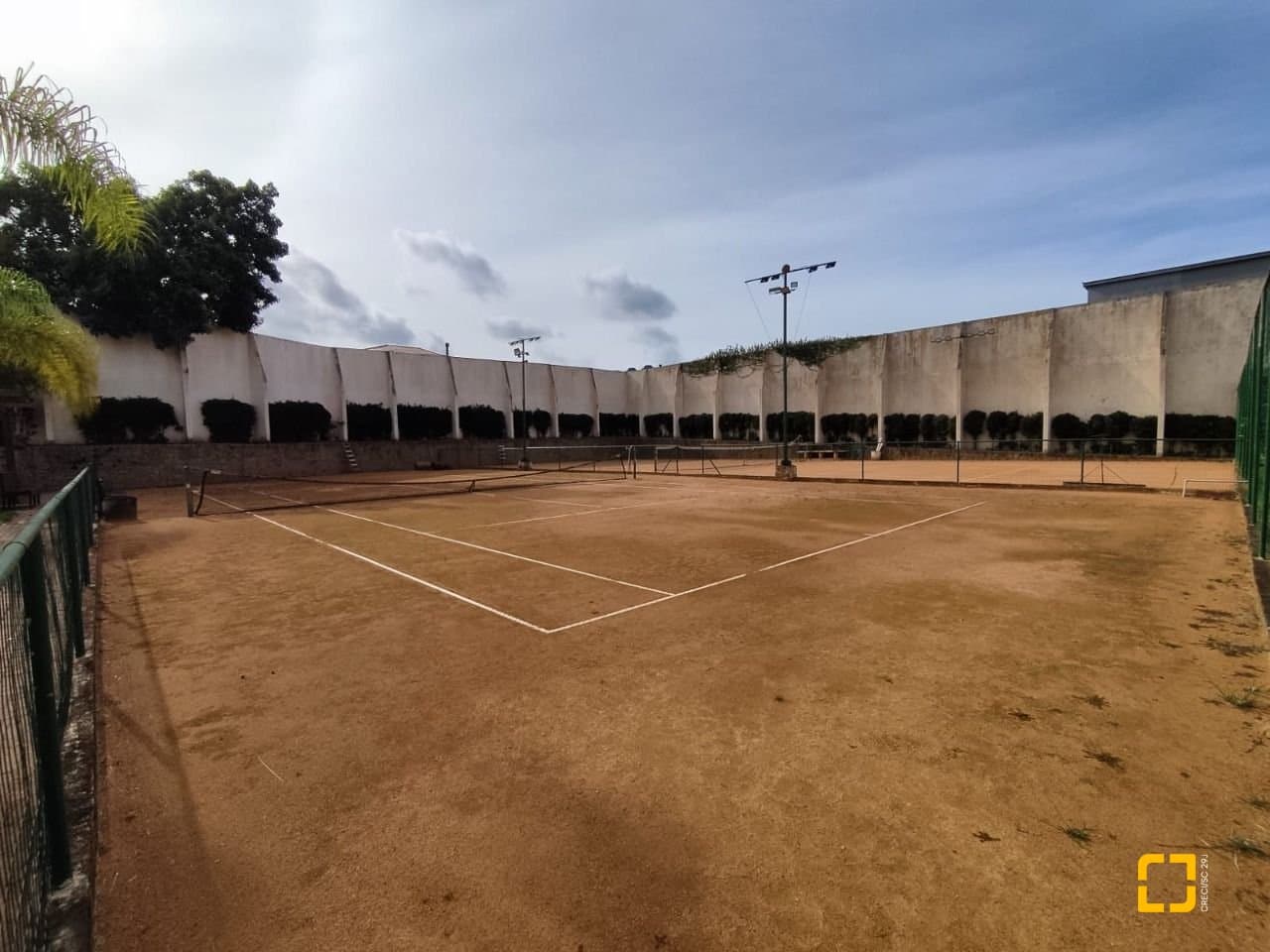 92tp1h-i5223H67sO5x52I5R15_517866760966b50180.jpg