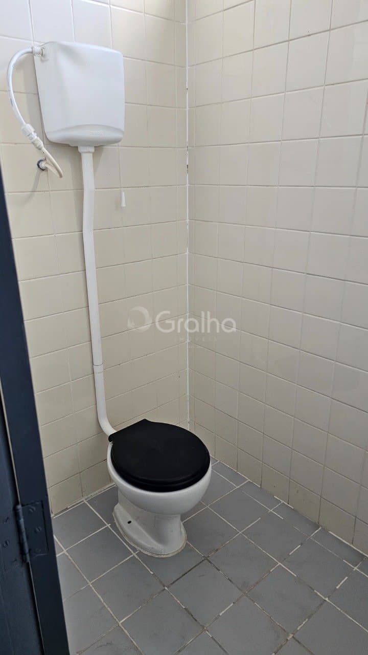 94lu9w-iR5xU_39228687933bb308d9.jpg