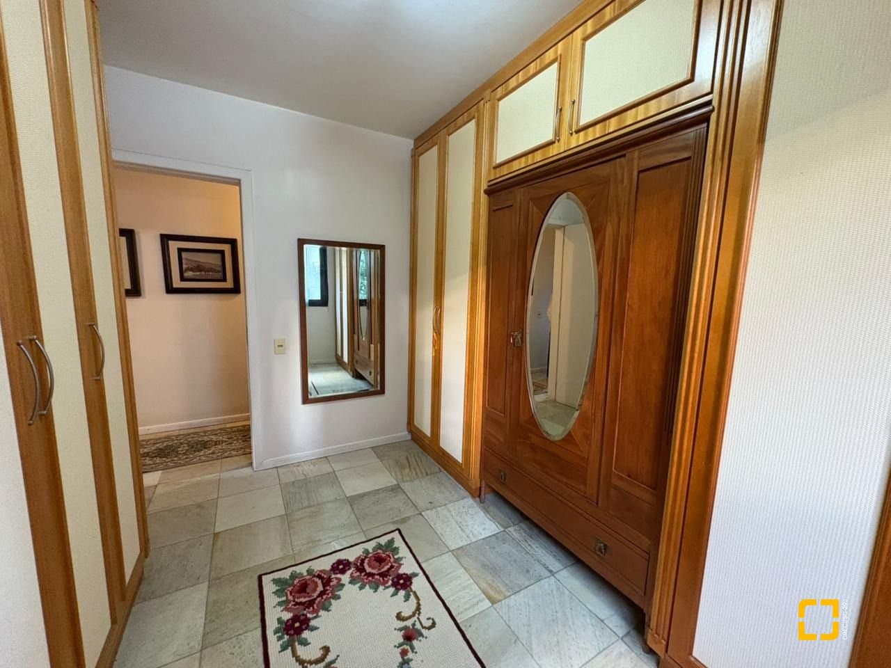9bh759-ijF1638x3Oq5xG5kd_5737868fa2e721f99f.jpg