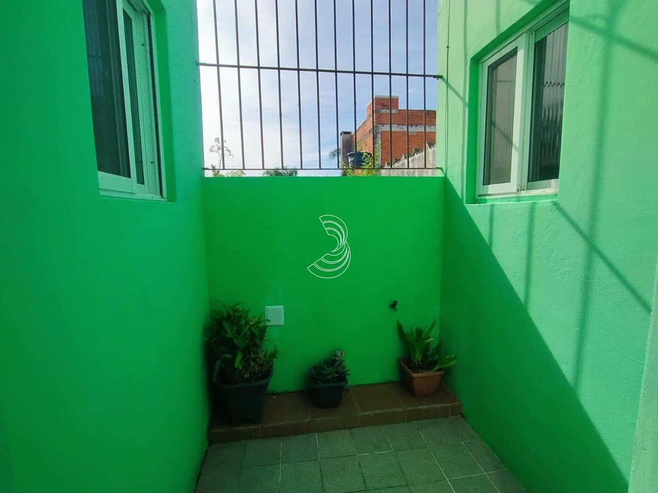 9bpddt-iFPci_1883069af34810332b.jpg
