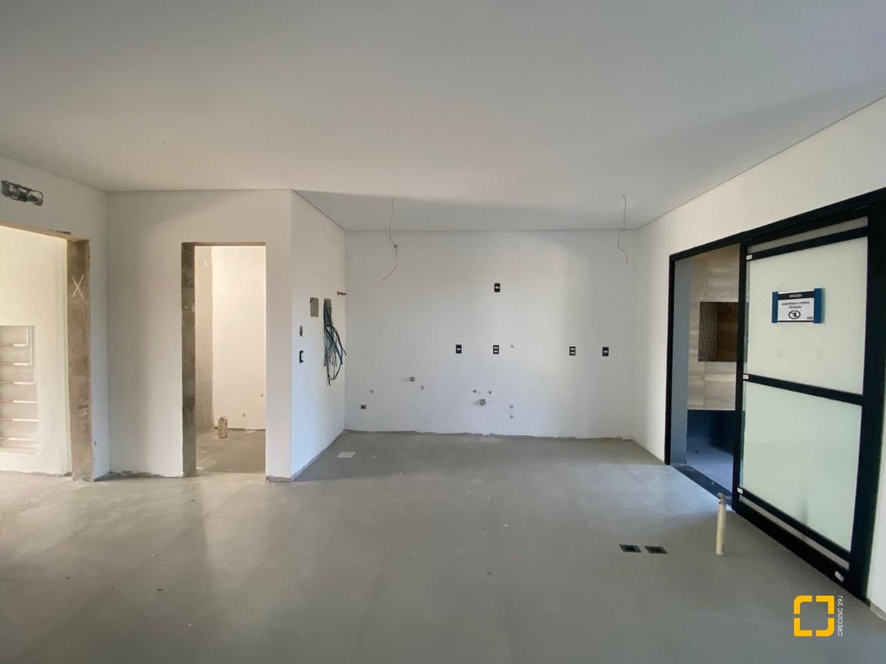 9czjnb-iEwou16_558176852c2b269d94.jpg