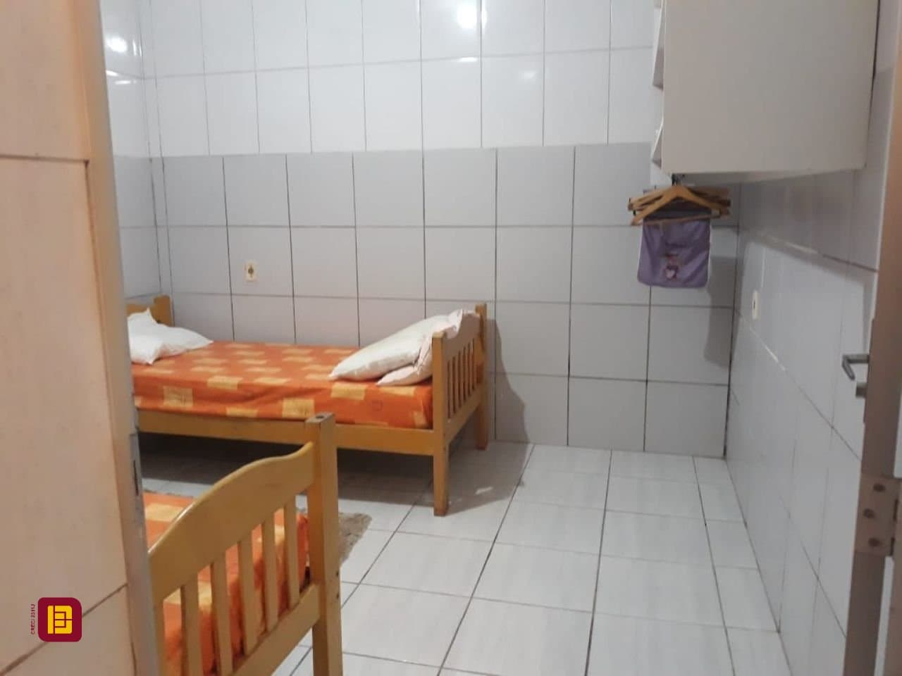 9jos5n-i4963x13jI1_4655466426cd5345dd.jpg