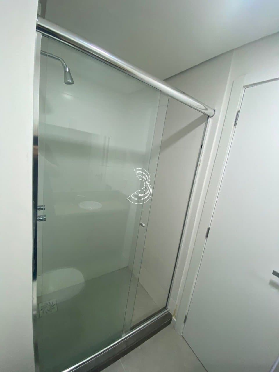 9sdgvb-iemSf827LJ6sUm_18716698ceb083d687.jpg