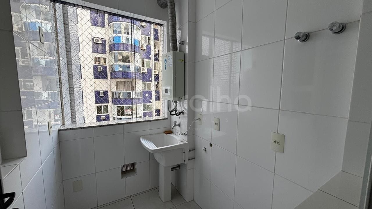 9y1ueb-iMu1gT4O71_4154769694fd70632c.jpg
