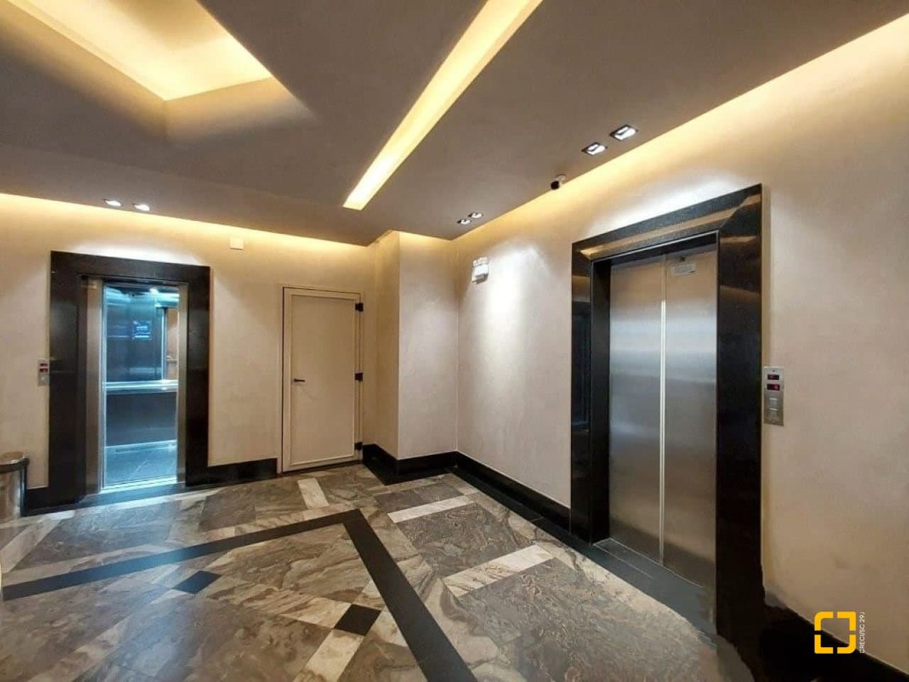 9zell-i9s8C3jL9u_5364567dc717810581.jpg