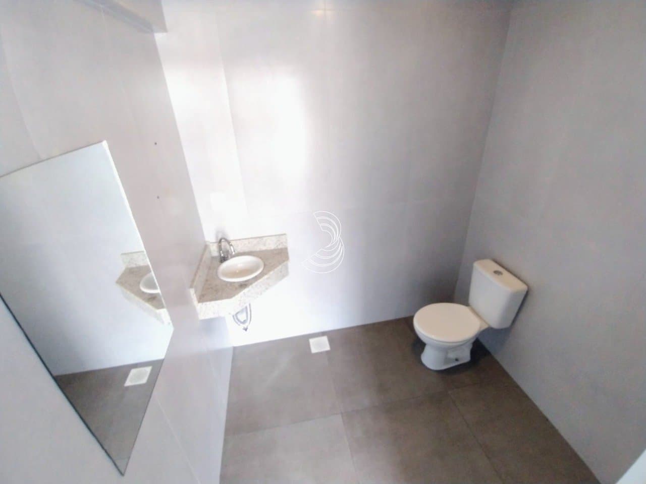 9ztyr-i82Cq18I_18709698b96e9c4a49.jpg