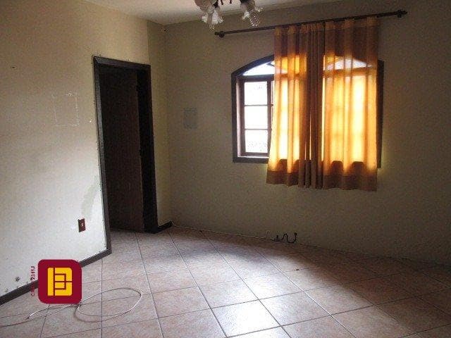 a1vpl-it07YZIWAne14r_4029663fd4bbff1f55.jpg