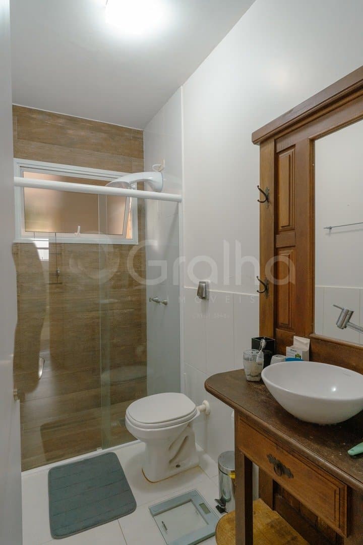 ahlq85-i3szCYt1PwUw7F5X769_3346268ff74257324f.jpg