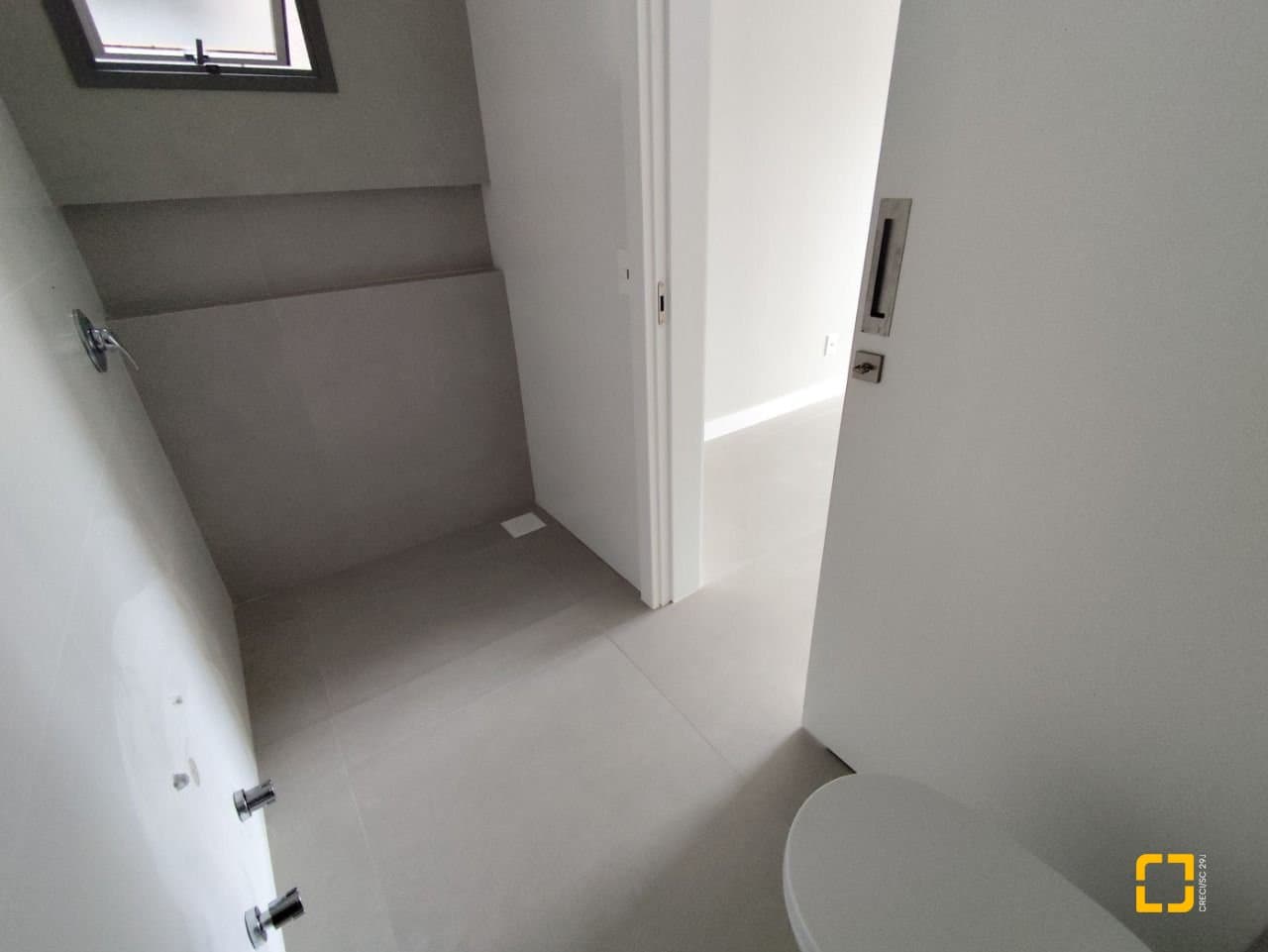 ao2xns-ik9g4_55618685221f0ea779.jpg