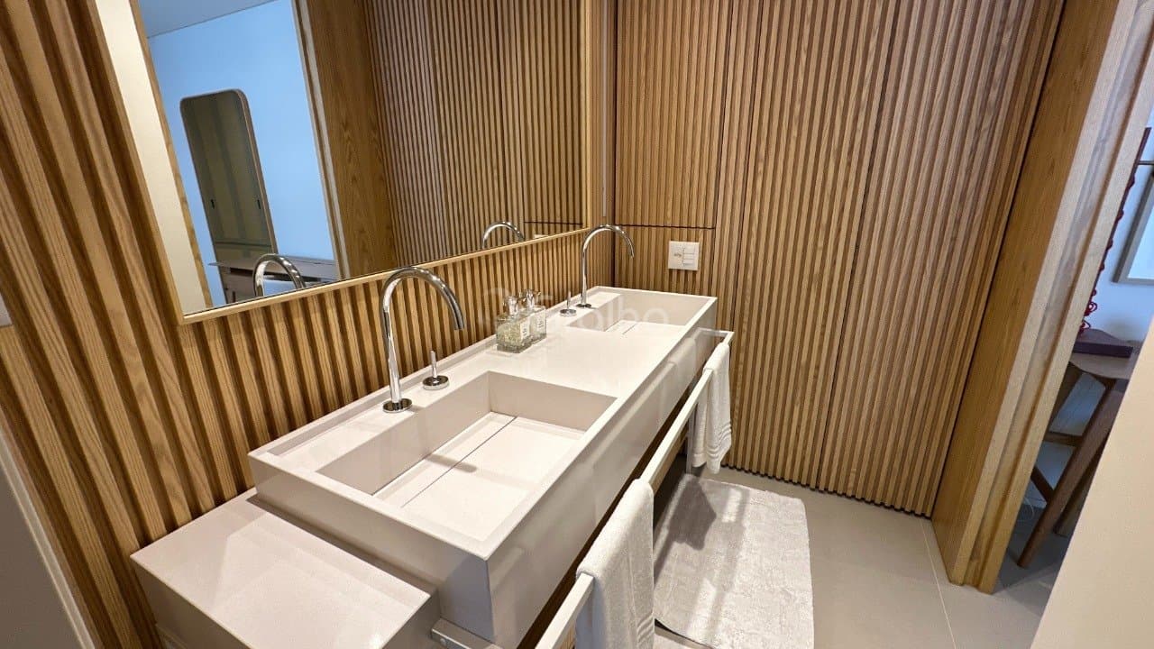 asv53j-id1821_39383688914c5b1441.jpg