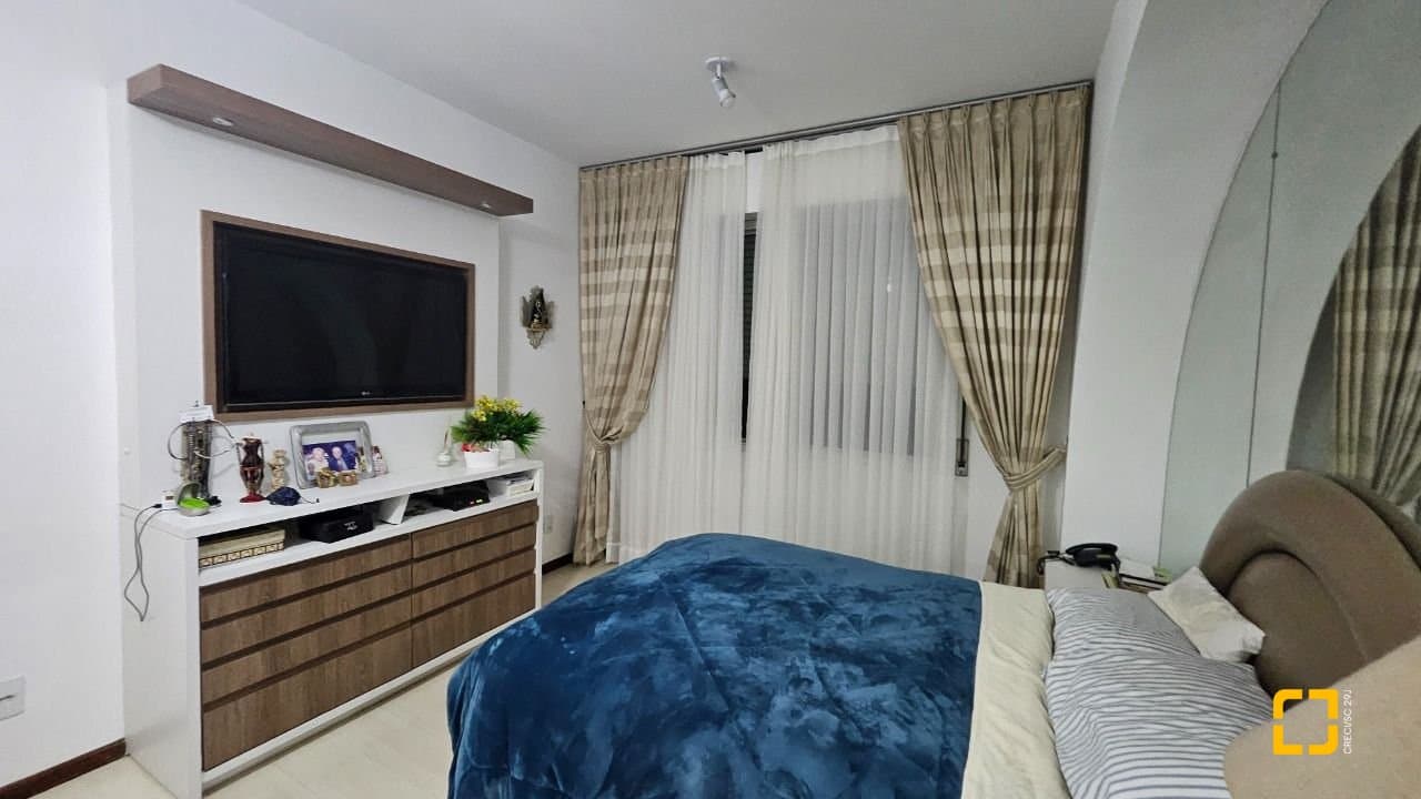 av30o-i7AcF2A97YT_5867369b472c31ef93.jpg