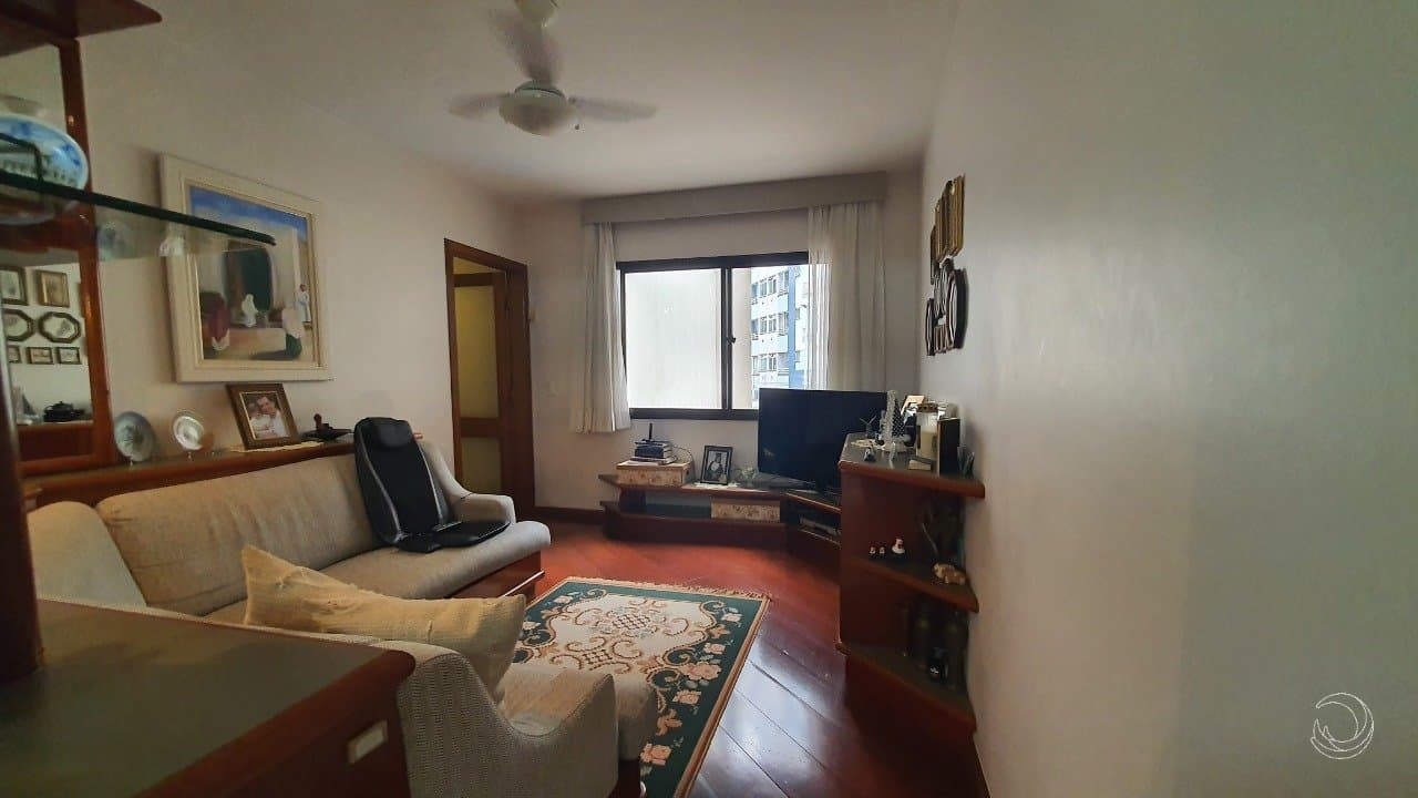 avbjj-i7eSqt9bi26nq141_33154661eca5f8175c.jpg