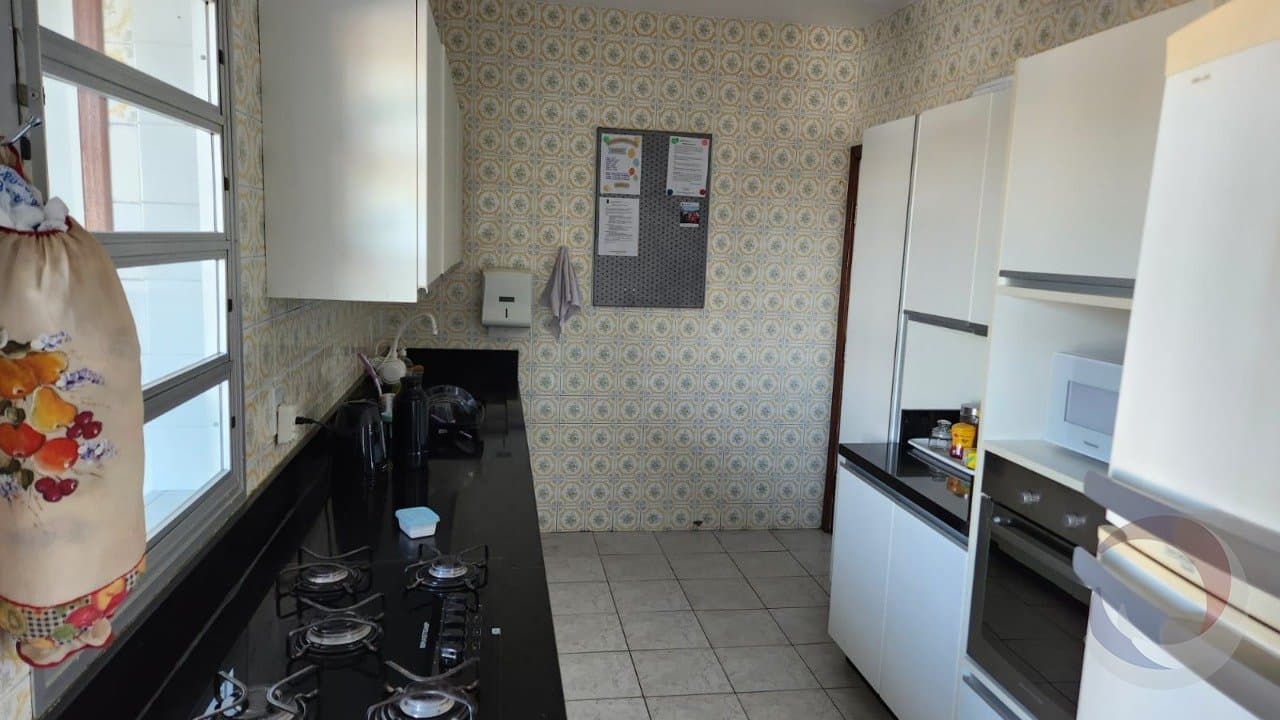 b0tuok-iKyv8Hk9_3225265bd41779e156.jpg