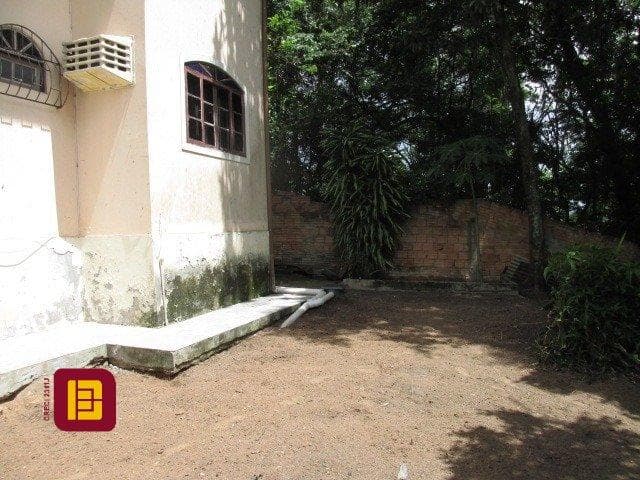 b56m6qq-it07YZIWAne14r_4029663fd4ba85011a.jpg