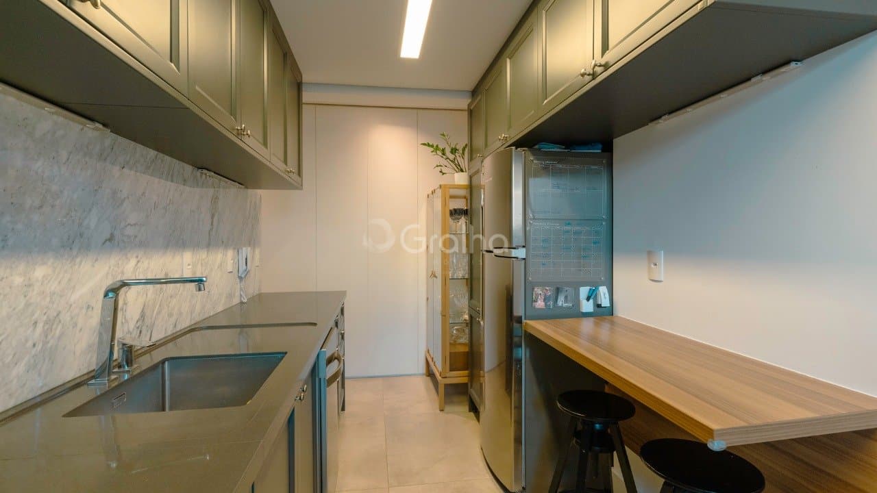 bou38s-i21Z3CG44Bn_38778687a86c3ba00c.jpg