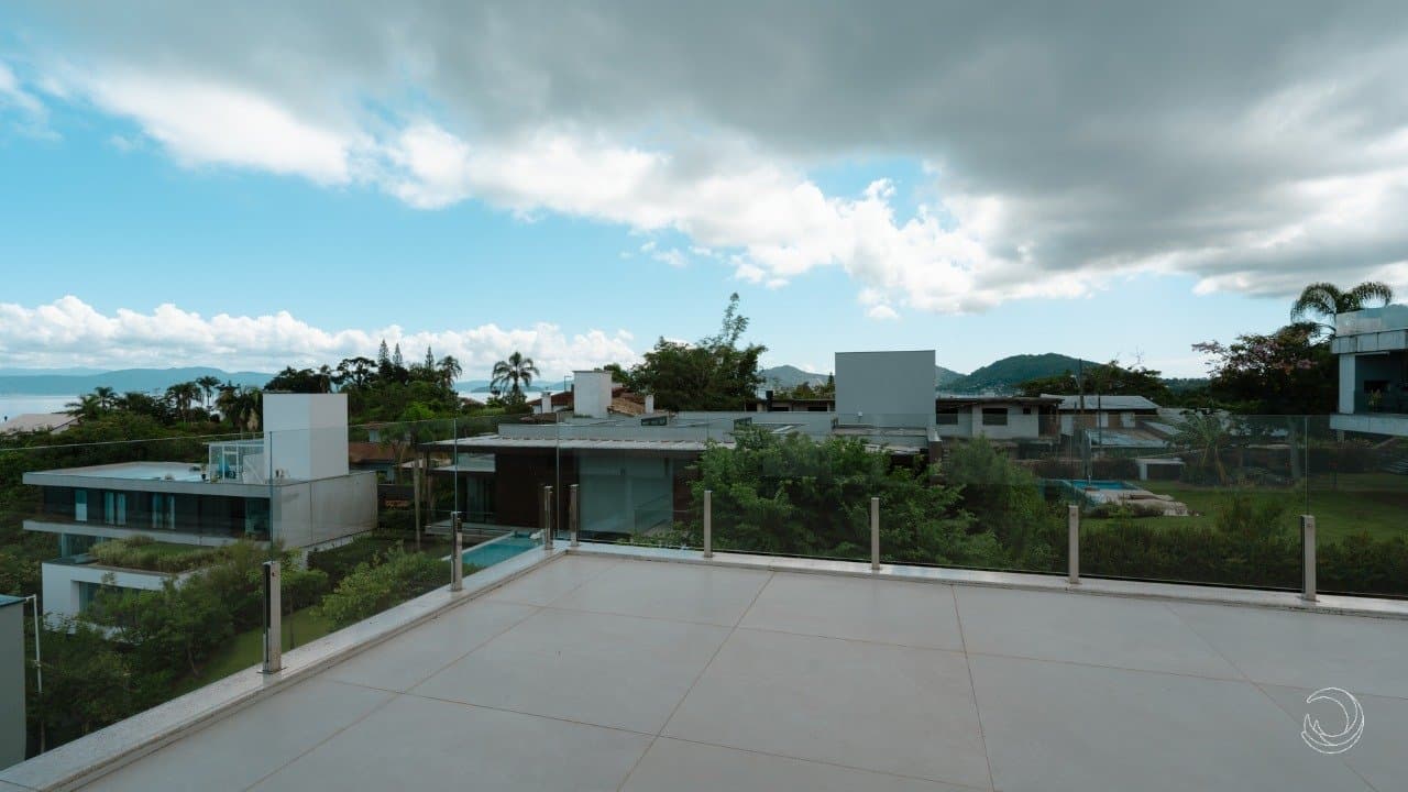 bvcvp-i5YU5R_3748467eae46286b00.jpg