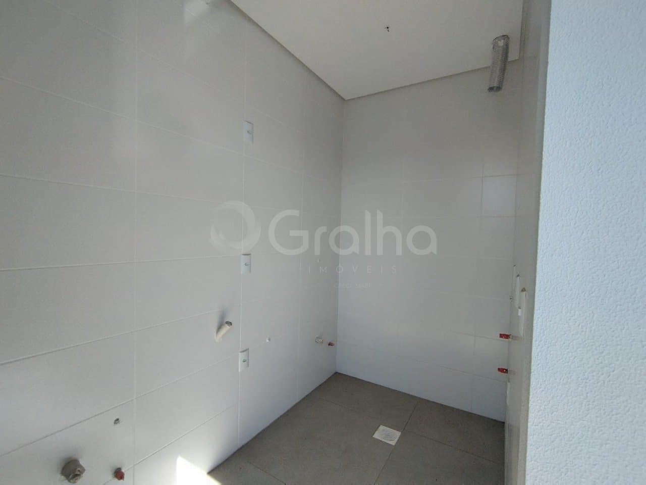 c2we8-iCLztP_3985868eea6fb3d65d.jpg