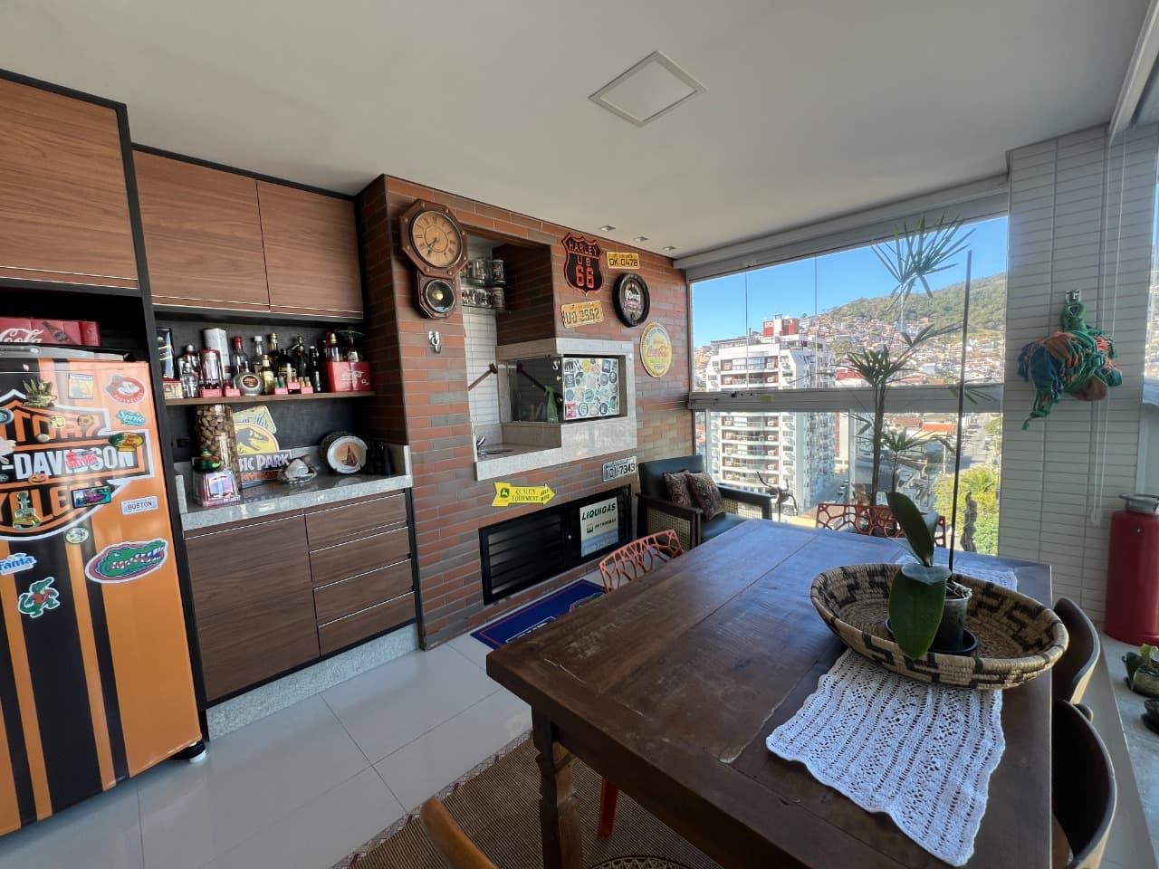 c7hk1a-iBfnR4j3456Ehr5U_3487566bd18ff20be5.jpg