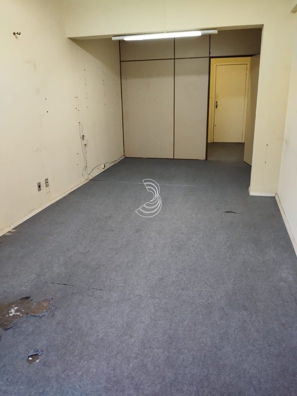 c7mdb-iNB1B3k2bO3476715_923695c140472ef7.jpg