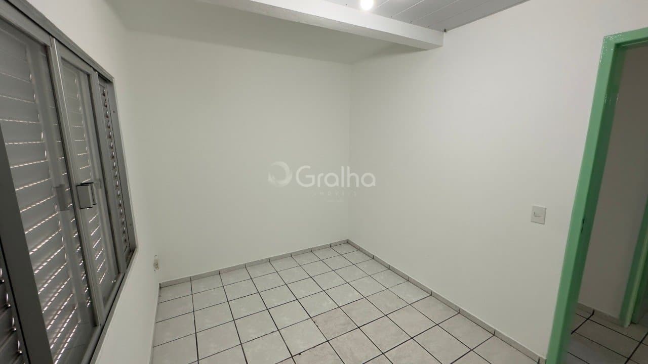 ceow-io7Z29Z_38924685ef18adc888.jpg
