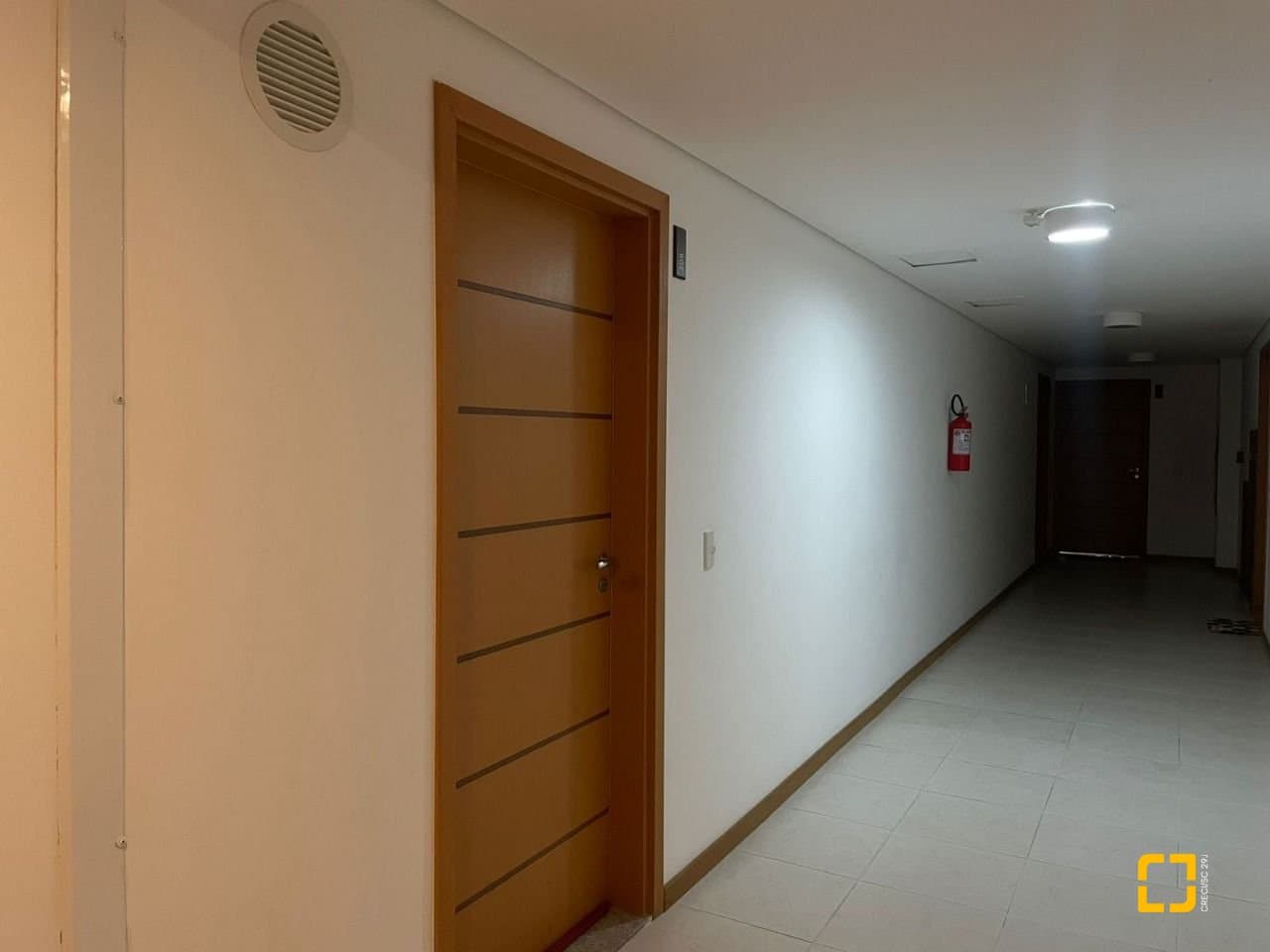 cib49-iL2ME418r_503056717e290a4ebf.jpg