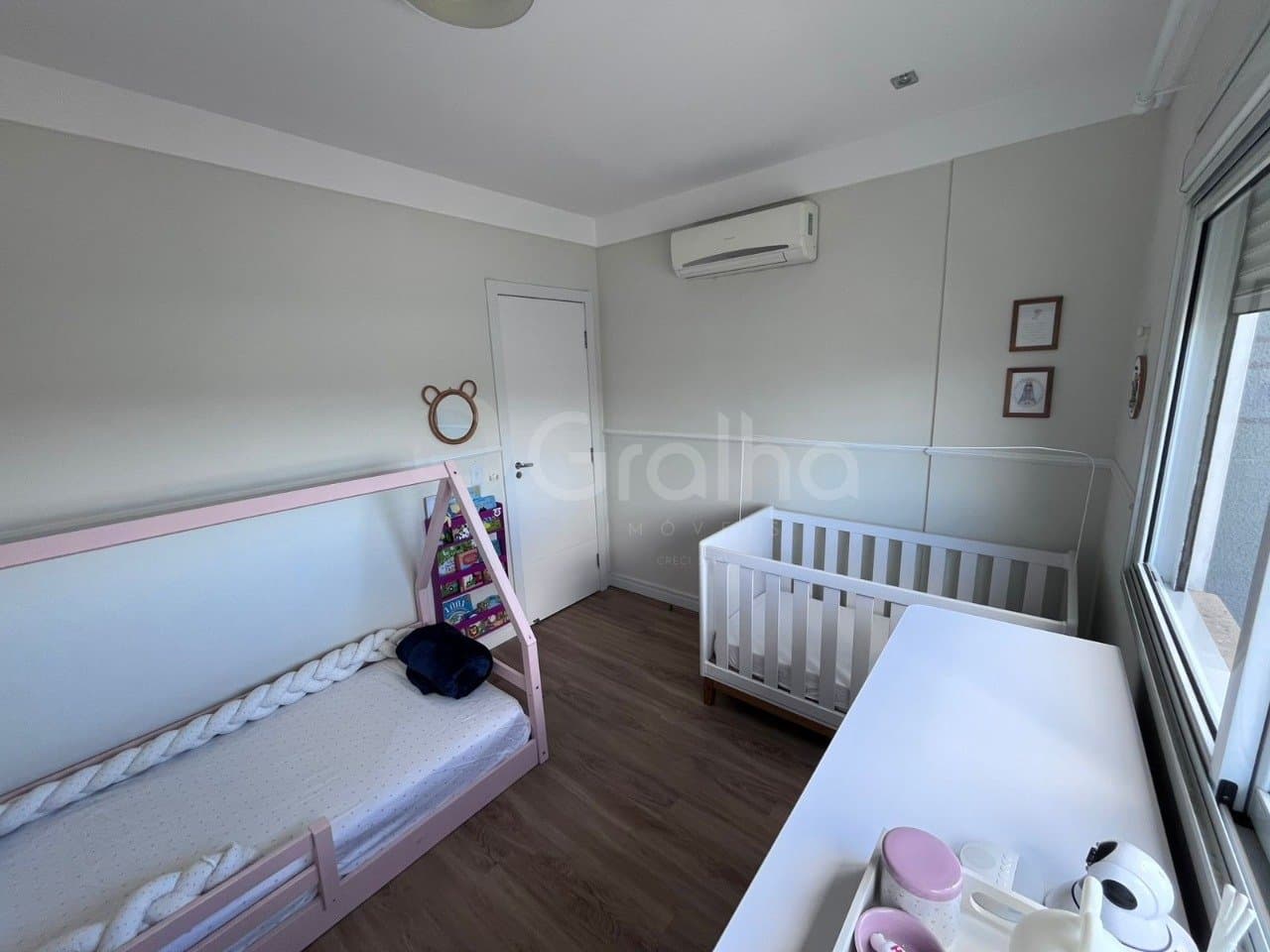 cj5qvg-i11Bi_4239369b1dd721b3a5.jpg