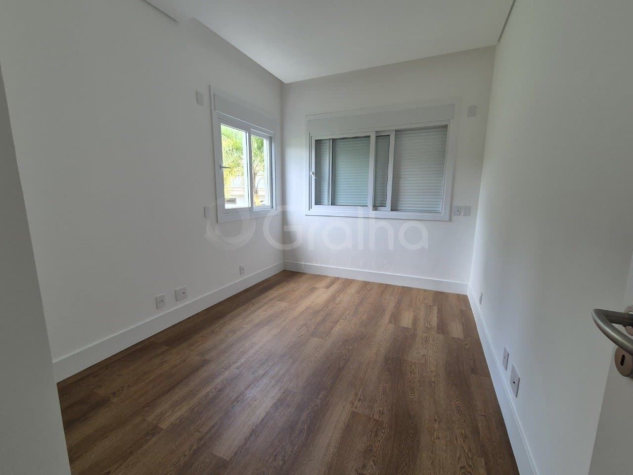 cjk7bs-ieuKT3_4186869838e6aad535.jpg