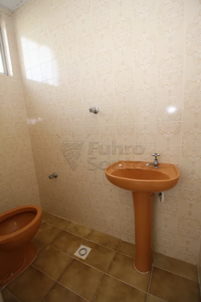 cjqsnb-banheiro.webp
