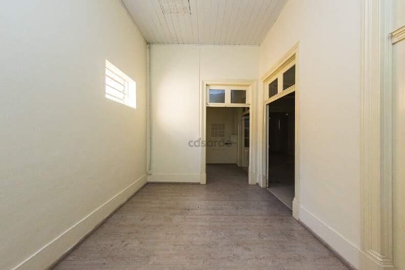 com4-predio-no-centro-sala.jpg