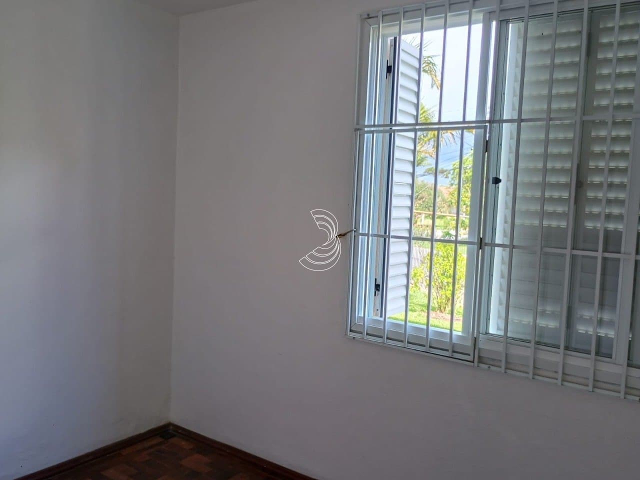 cs70kk-i48li5V6M_18680698240d84df94.jpg