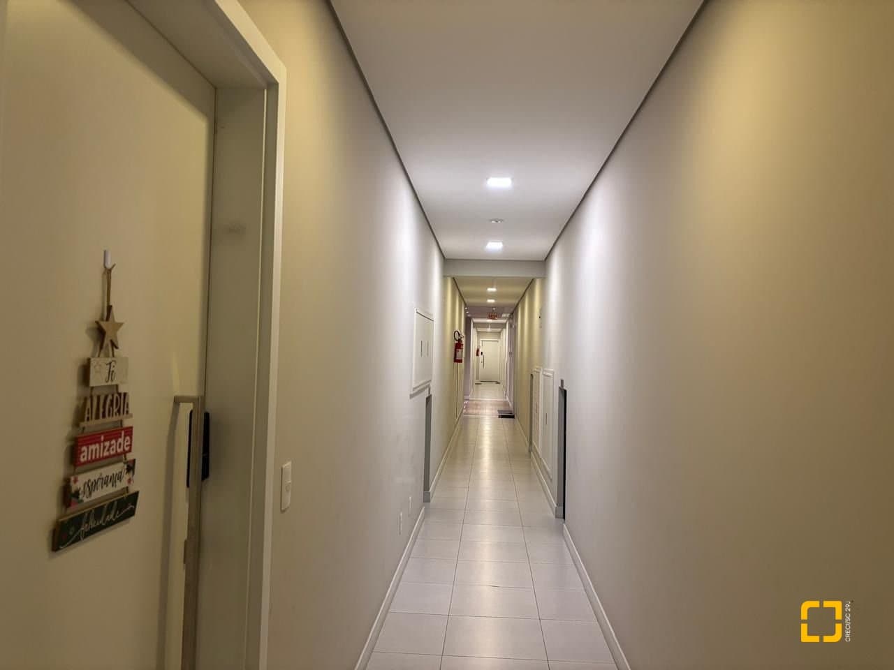 d12ic-inq725m4_595956a15f123be704.jpg