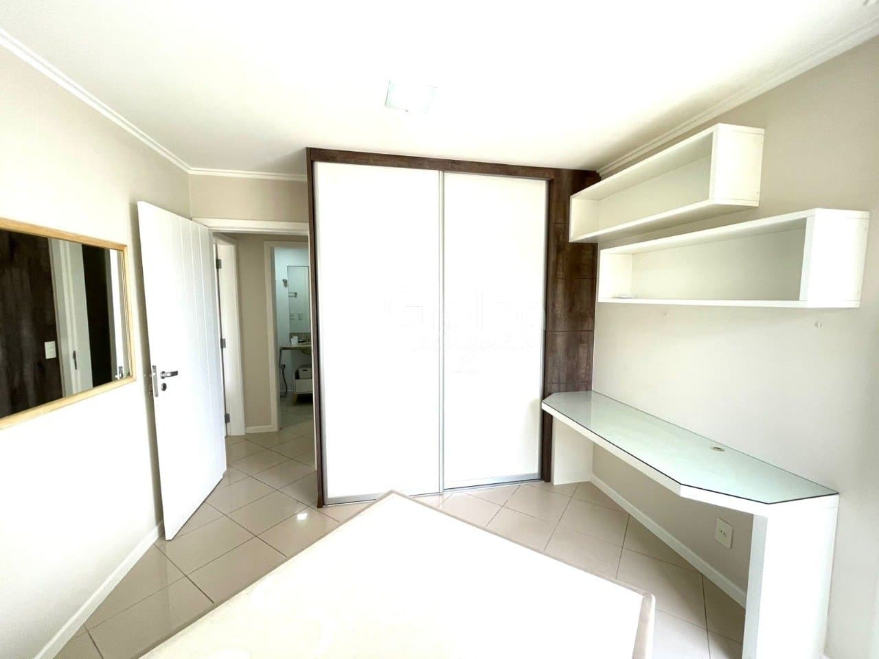 d5cnbd-iG65s25_2874069bd6b7e2b6fa.jpg