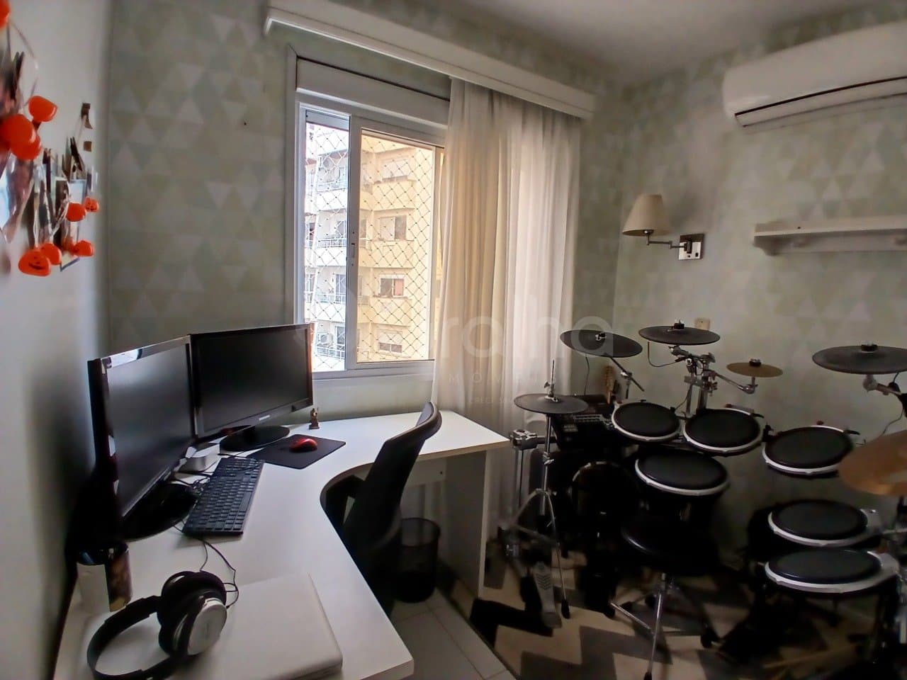 d9bsgm-i9qZAA_4067169025ade5b47e.jpg