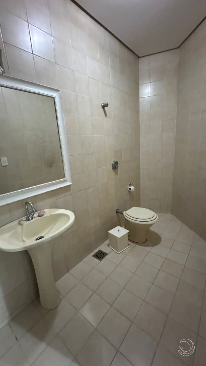 del2wm-i1aBH6D8_33281662a6667107cb.jpg