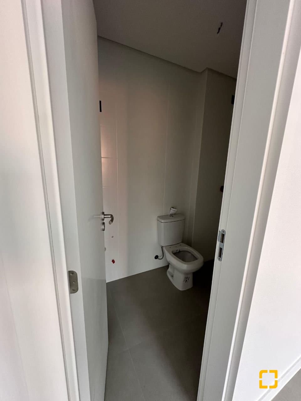 du9mf-i73sq38jJk41Obu3F23_4805266c0e3a5b0b23.jpg