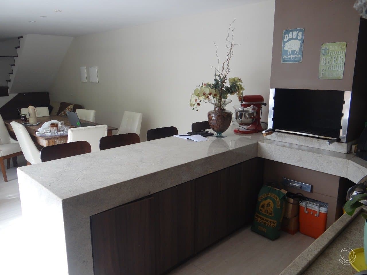 dxihk-iNSq55h3uR54s35a4dJr_3318166265f10ab536.jpg