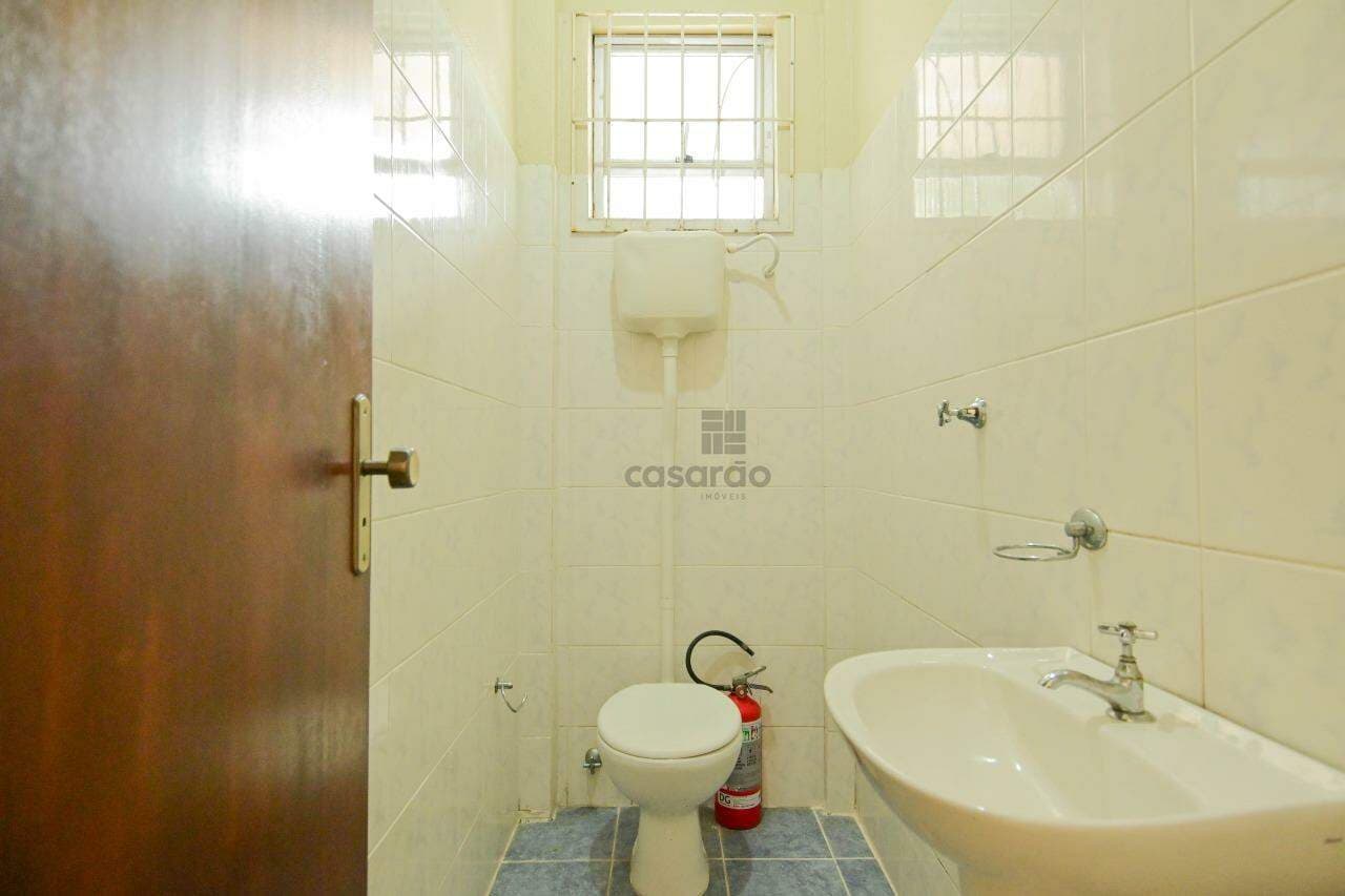 dy3p1o-sala-no-pelotas-banheiro.jpg