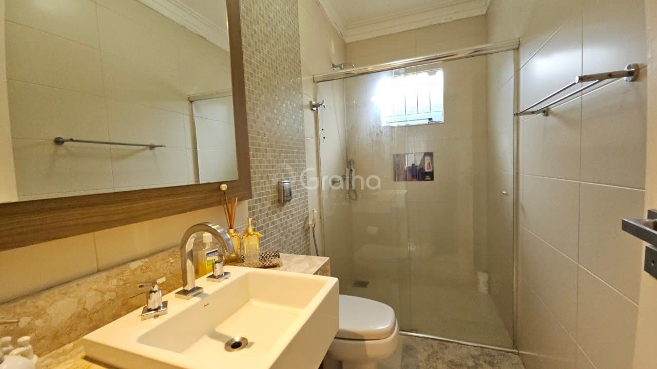 dz47z-i8d1Eh3Y8OroQ_38513683867c19e2e2.jpg