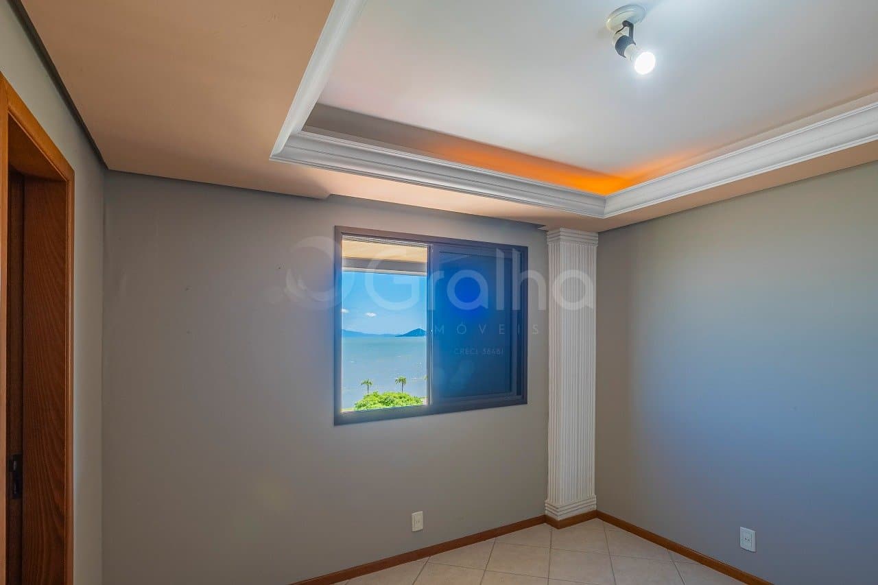 e3a2xp-ik7S62gU6Quv32ou1_4082369371aeb44784.jpg